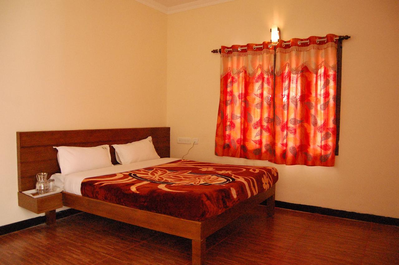 Ezhil Residency Kodaikanal Bagian luar foto