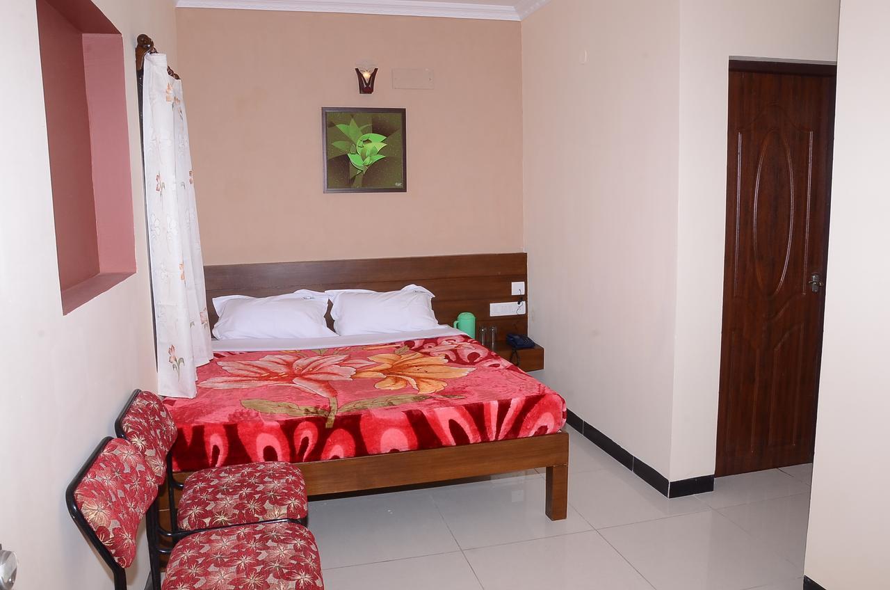 Ezhil Residency Kodaikanal Bagian luar foto