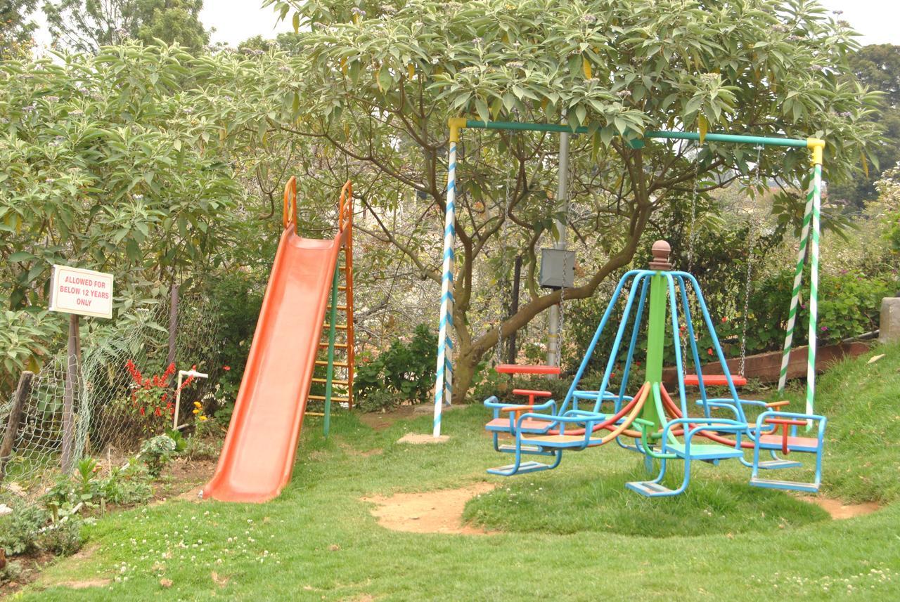 Ezhil Residency Kodaikanal Bagian luar foto
